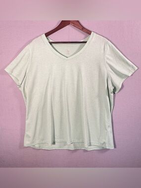 Women's V-Neck Short Sleeve Top - Light Mint